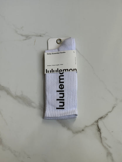 Lululemon High Crew Socks – Daily Essential