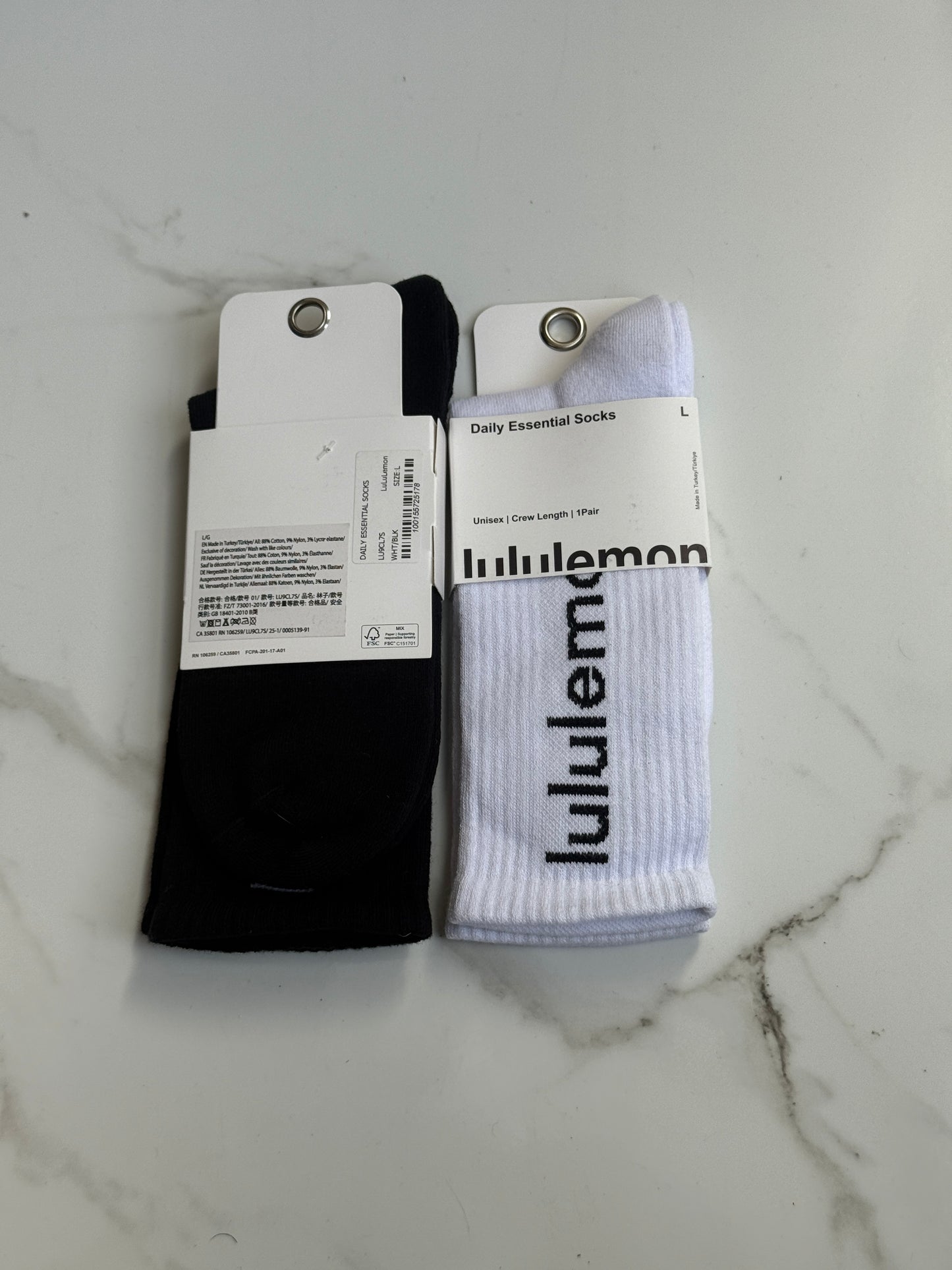 Lululemon High Crew Socks – Daily Essential
